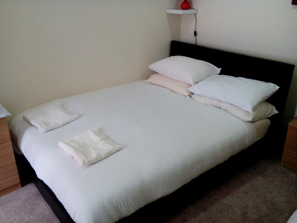 Zara Continental Hotel Langholm Bagian luar foto